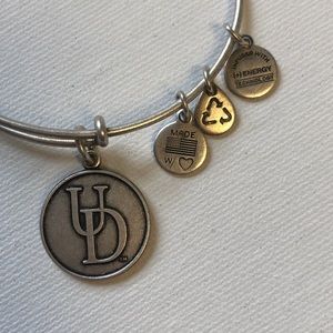 University of Delaware (UD) Alex and Ani Bracelet